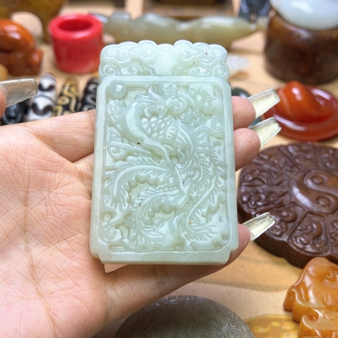 【闪购商品】蛇纹石玉颈饰未镶嵌