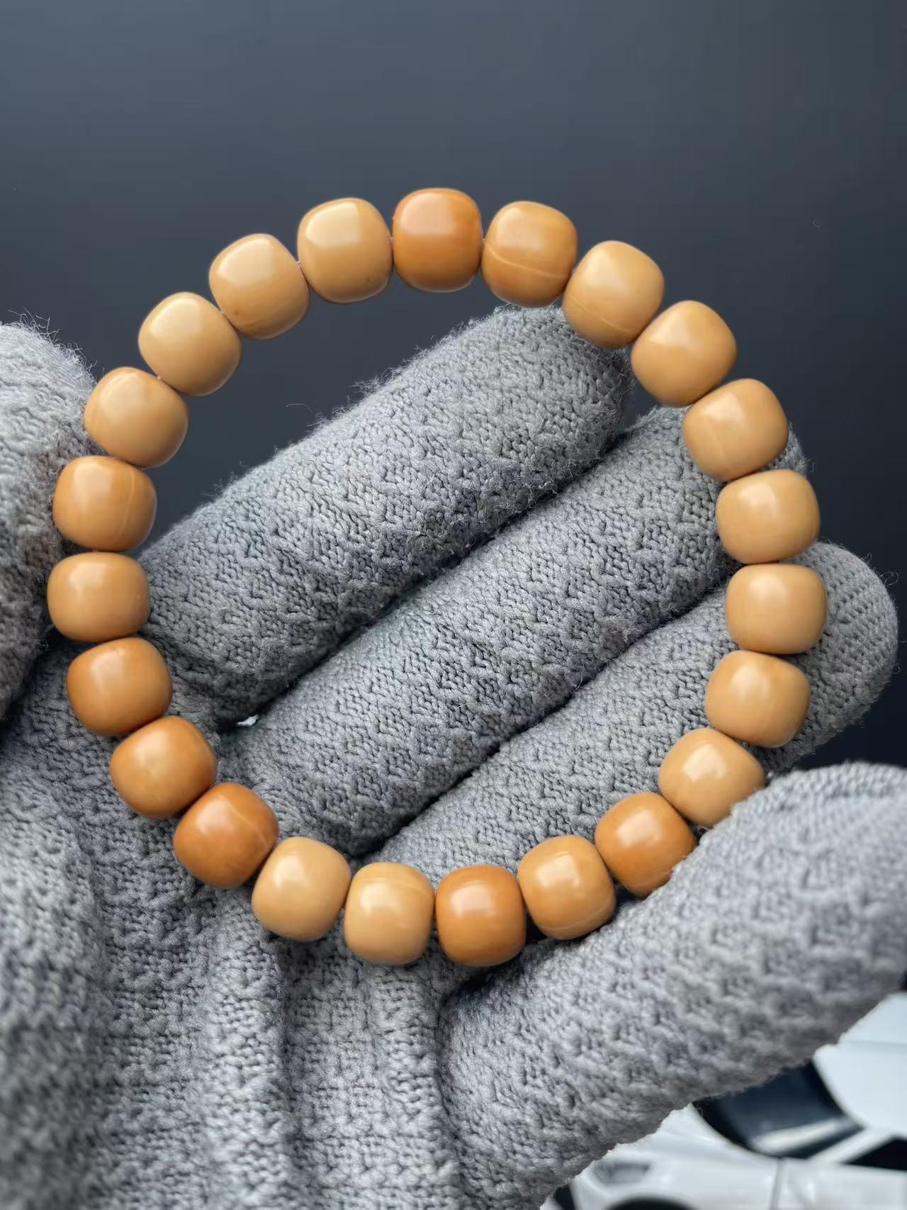 微瑕款猴头单圈手串黑点油点