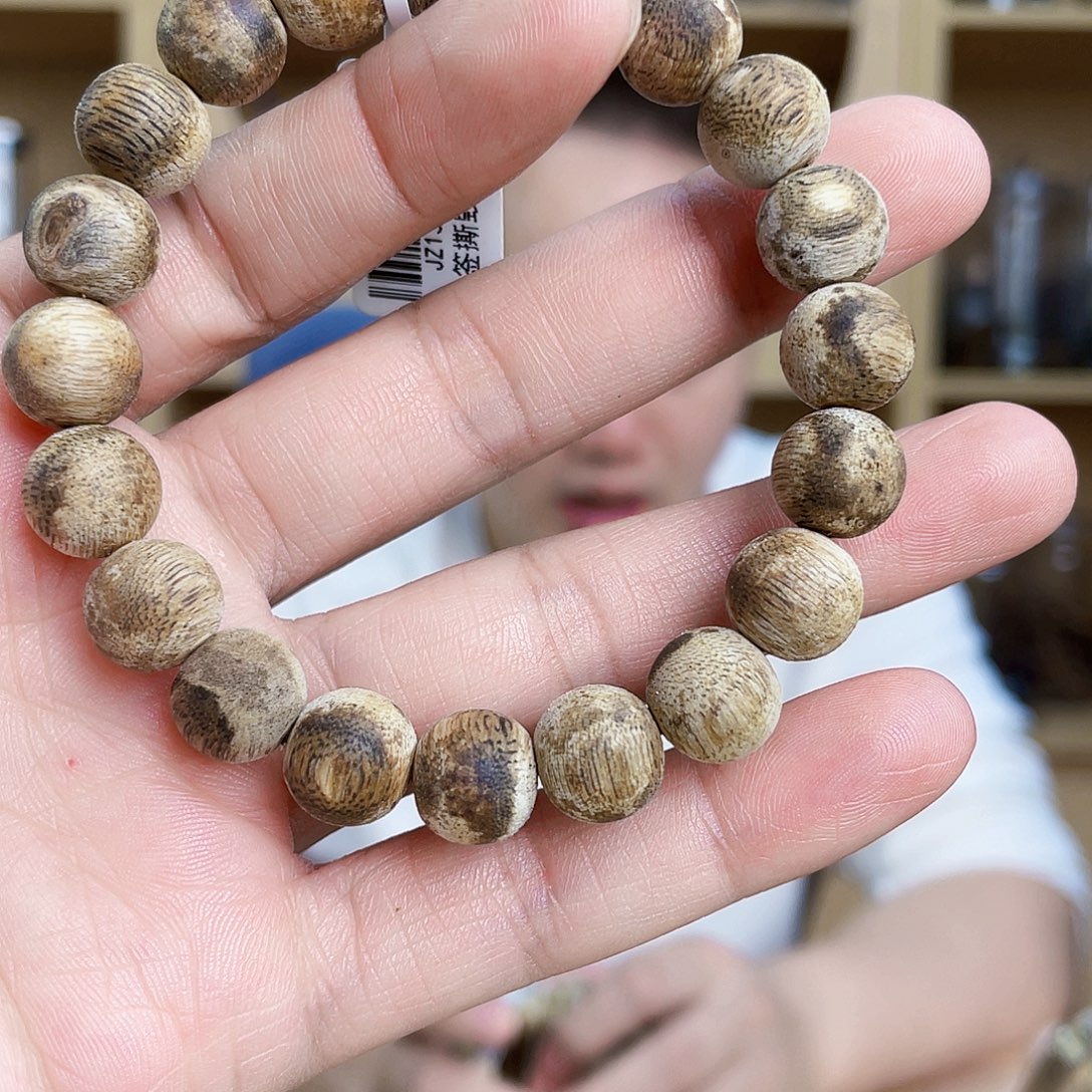 沉香碎屑沉香沉香棋楠磨砂圆珠单圈1.0/7克+多样性发一