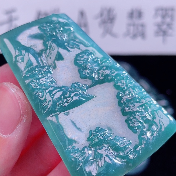 翡翠未镶嵌颈饰9999999999