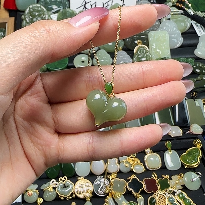 颈饰银S925镶嵌和田玉送链子送绳