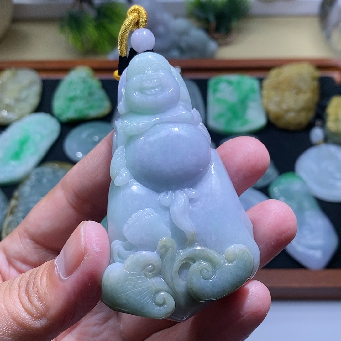 【闪购商品】翡翠颈饰未镶嵌佛
