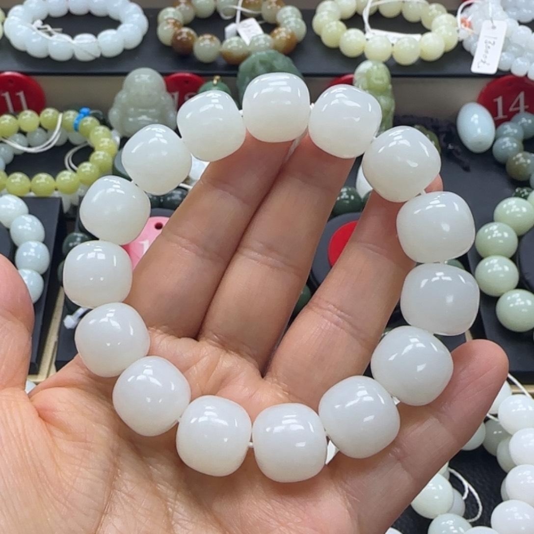 未镶嵌手链和田玉