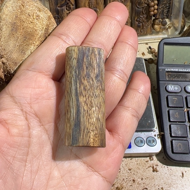 沉香吊坠白棋楠沉香吊坠6.6克