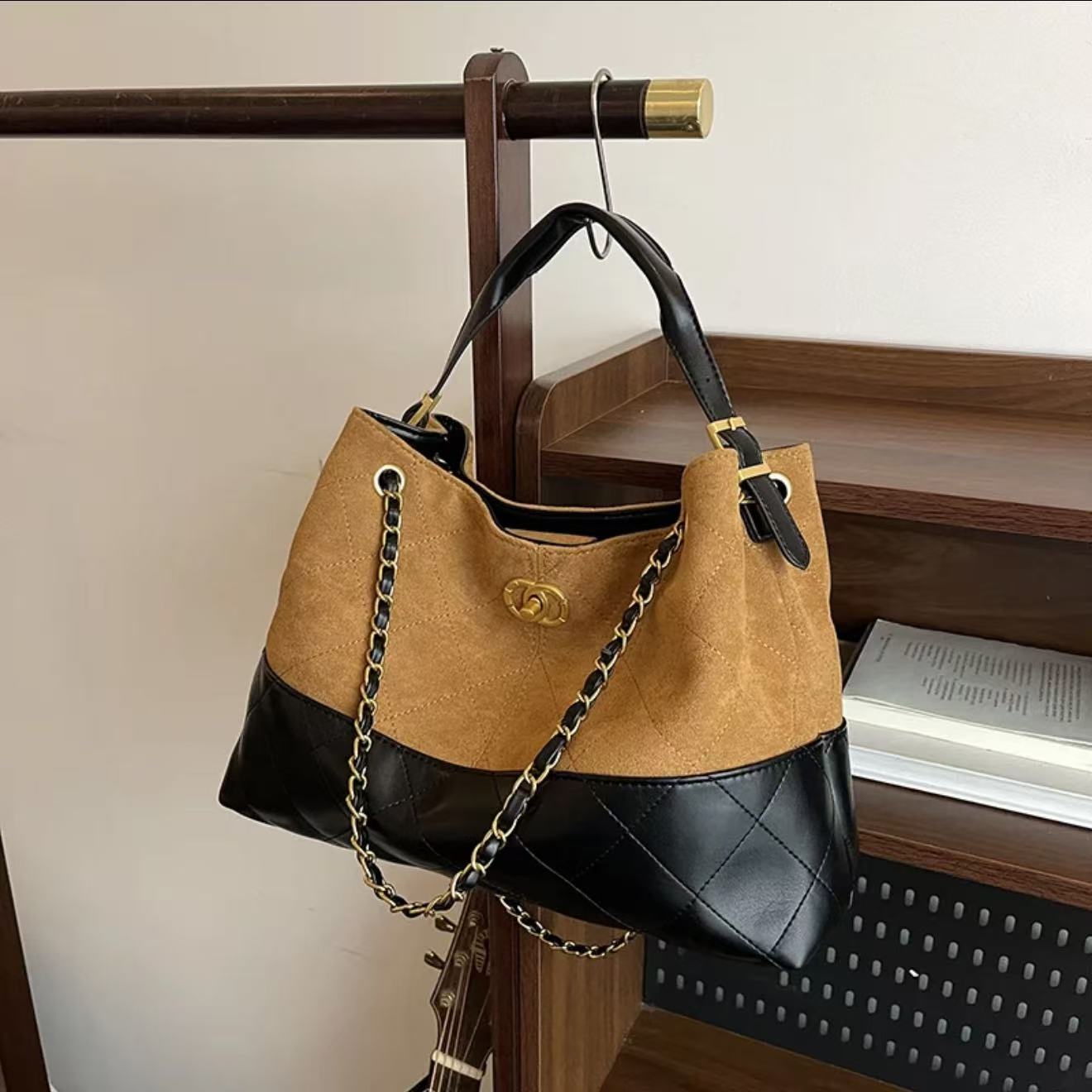 香新款25A麂皮拼色托特包女大容量链条包hobo腋下包单肩斜挎包