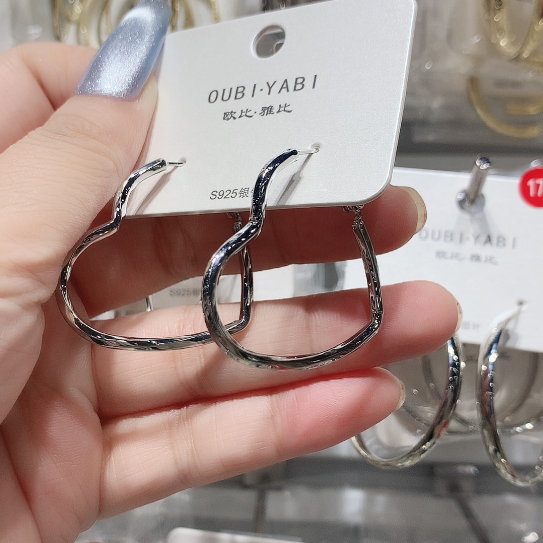 锆石纯铜合金银色