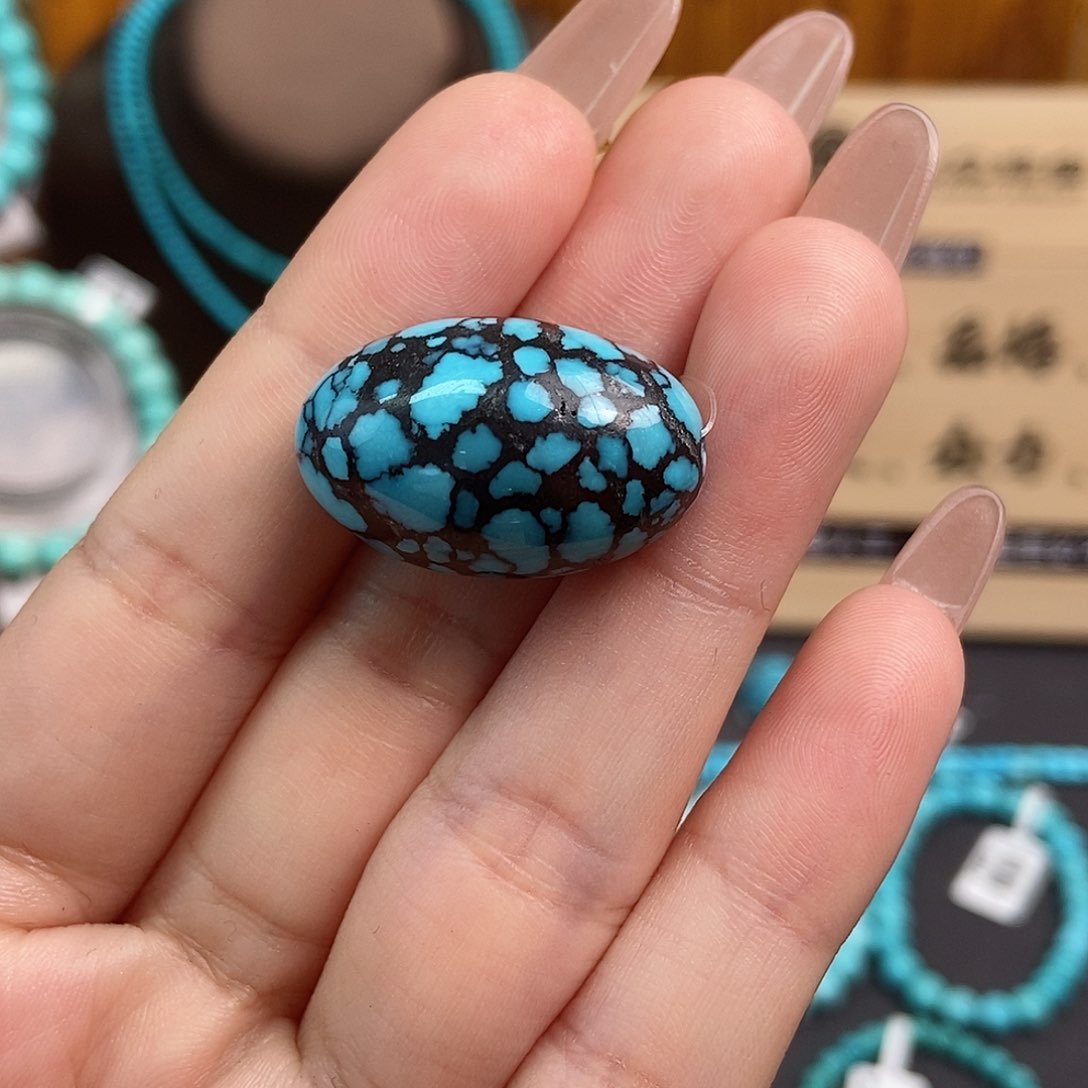 绿松石雕刻未镶嵌