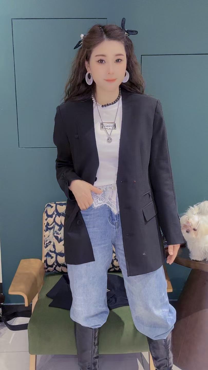 气质百搭正肩小西装显瘦轻奢洋气独特口袋设计外套#2848