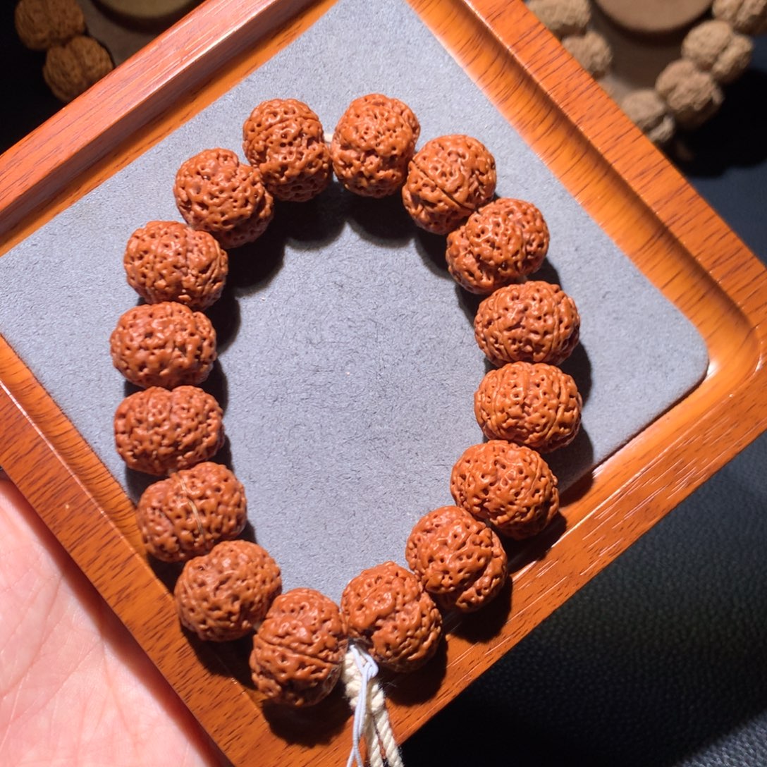 金刚菩提手串21蜂王定制