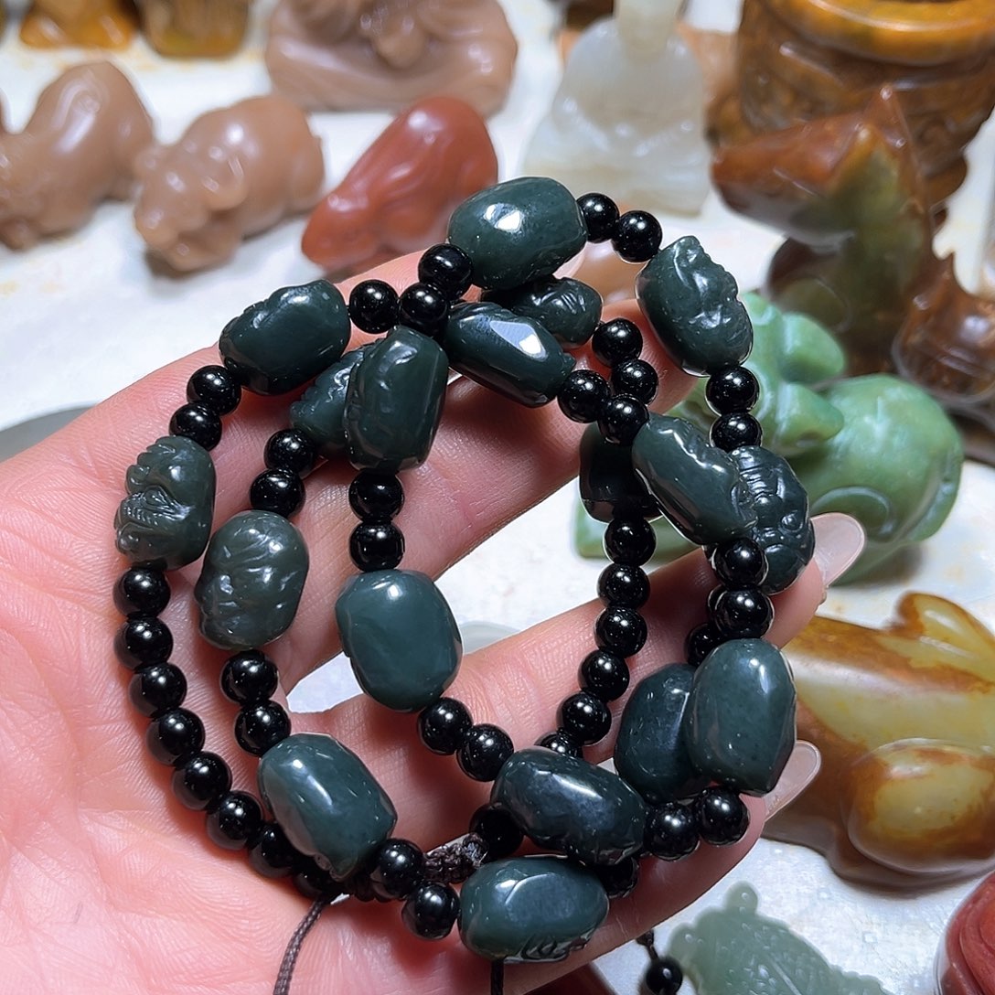 白玉菩提吊坠白玉菩提吊坠