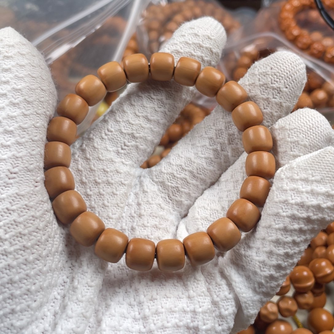 猴头核桃手串肥****壮泛油油点倒珠精工