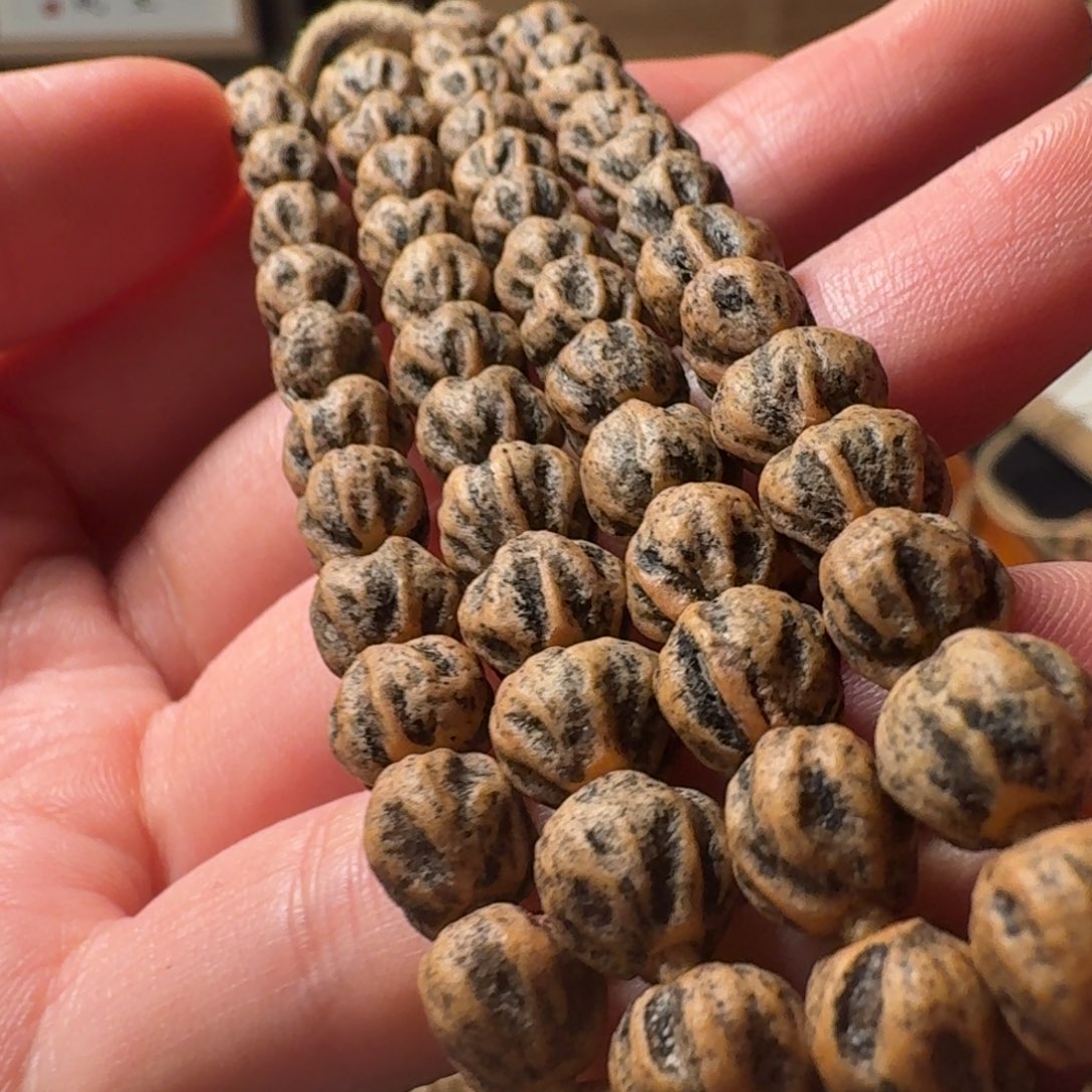 柏香籽/百香籽吊坠