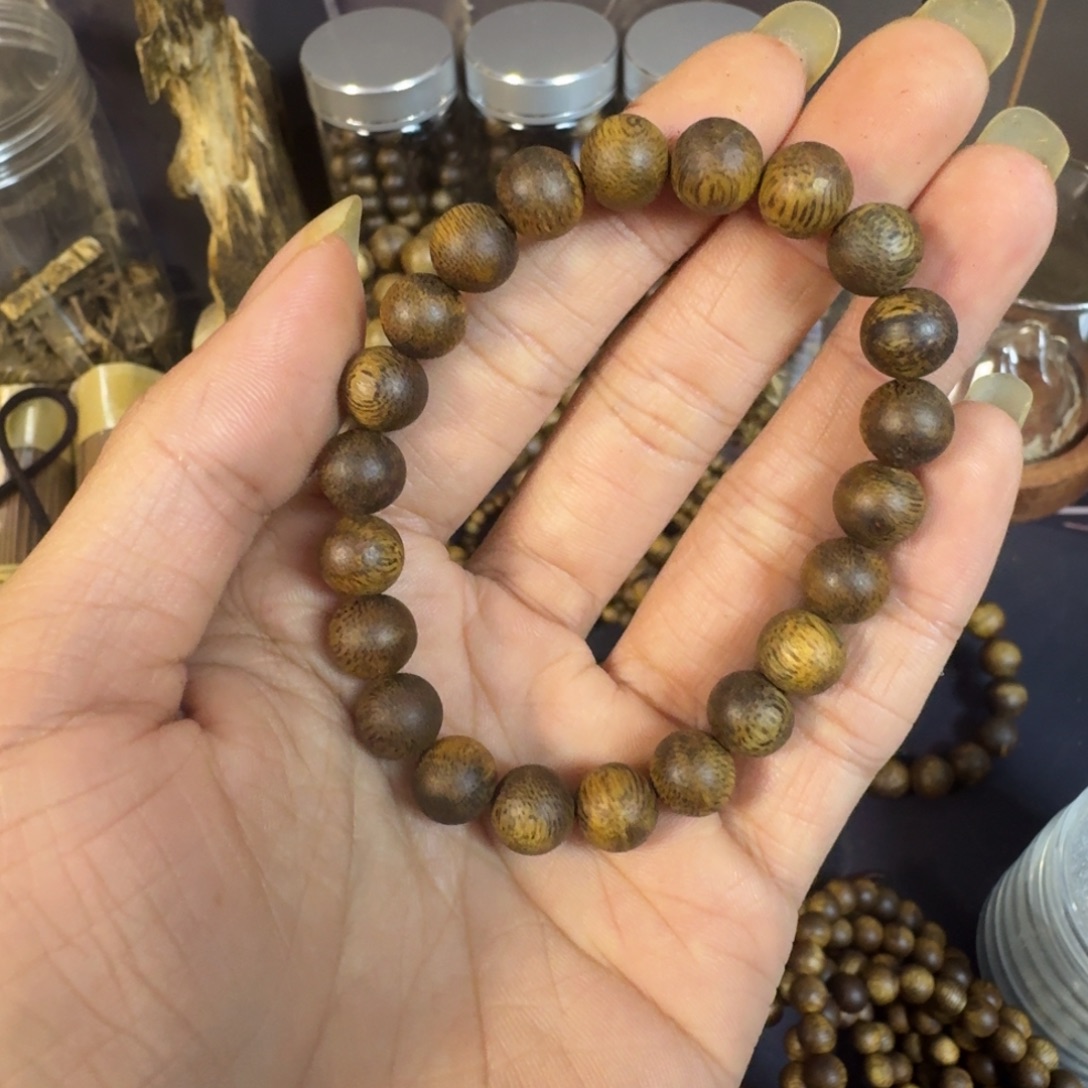 沉香沉香碎屑卡9单圈奇楠沉香手链