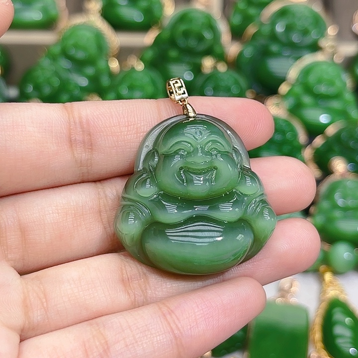 和田玉（碧玉）颈饰18K金镶嵌一线天粉青冰猫佛公