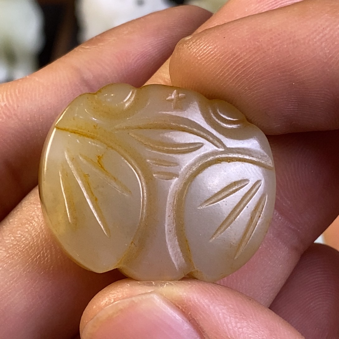 和田玉如图未镶嵌