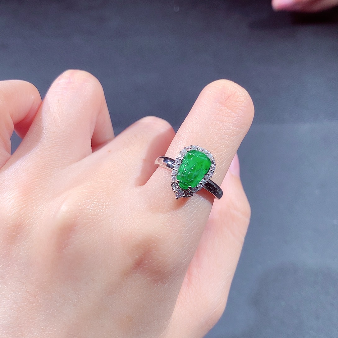 未镶嵌戒指翡翠翡翠