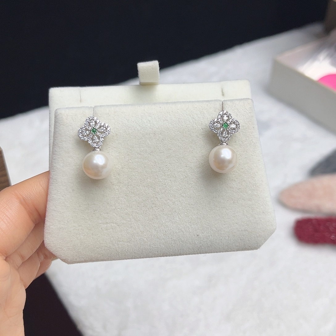 银S925镶嵌耳饰淡水珍珠