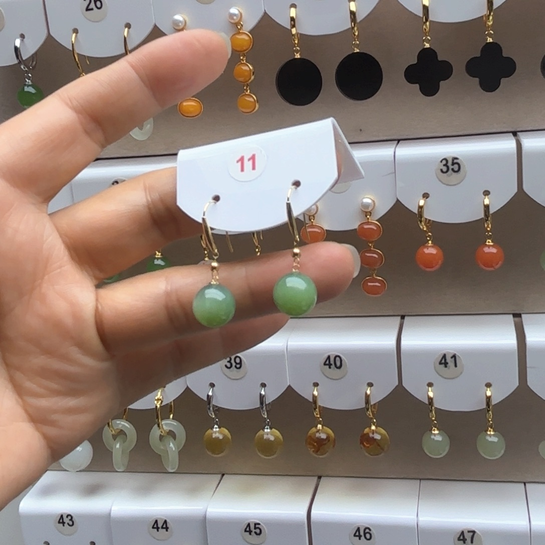 和田玉耳饰18K金镶嵌