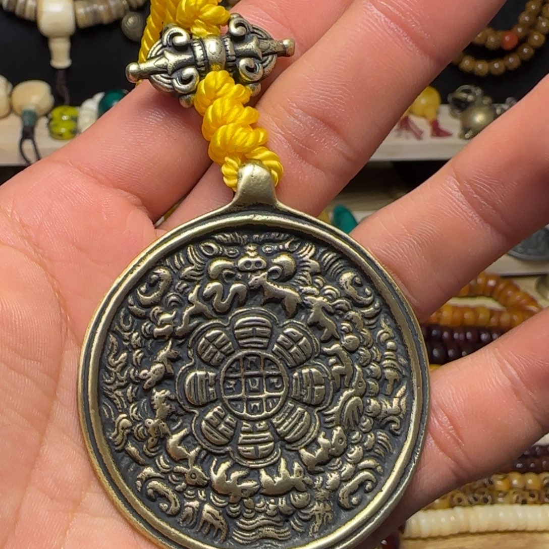 張***貝格桑工艺坊直播间