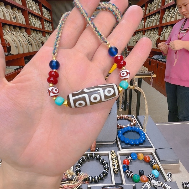 未镶嵌玛瑙/玉髓珠宝奇石