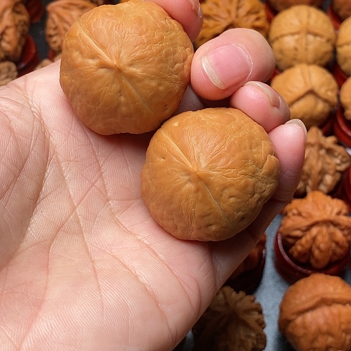 破***丶吊坠文玩核桃玉蟾