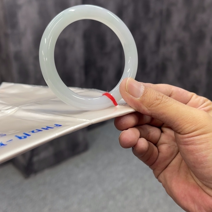 翡翠未镶嵌手镯未镶嵌翡翠