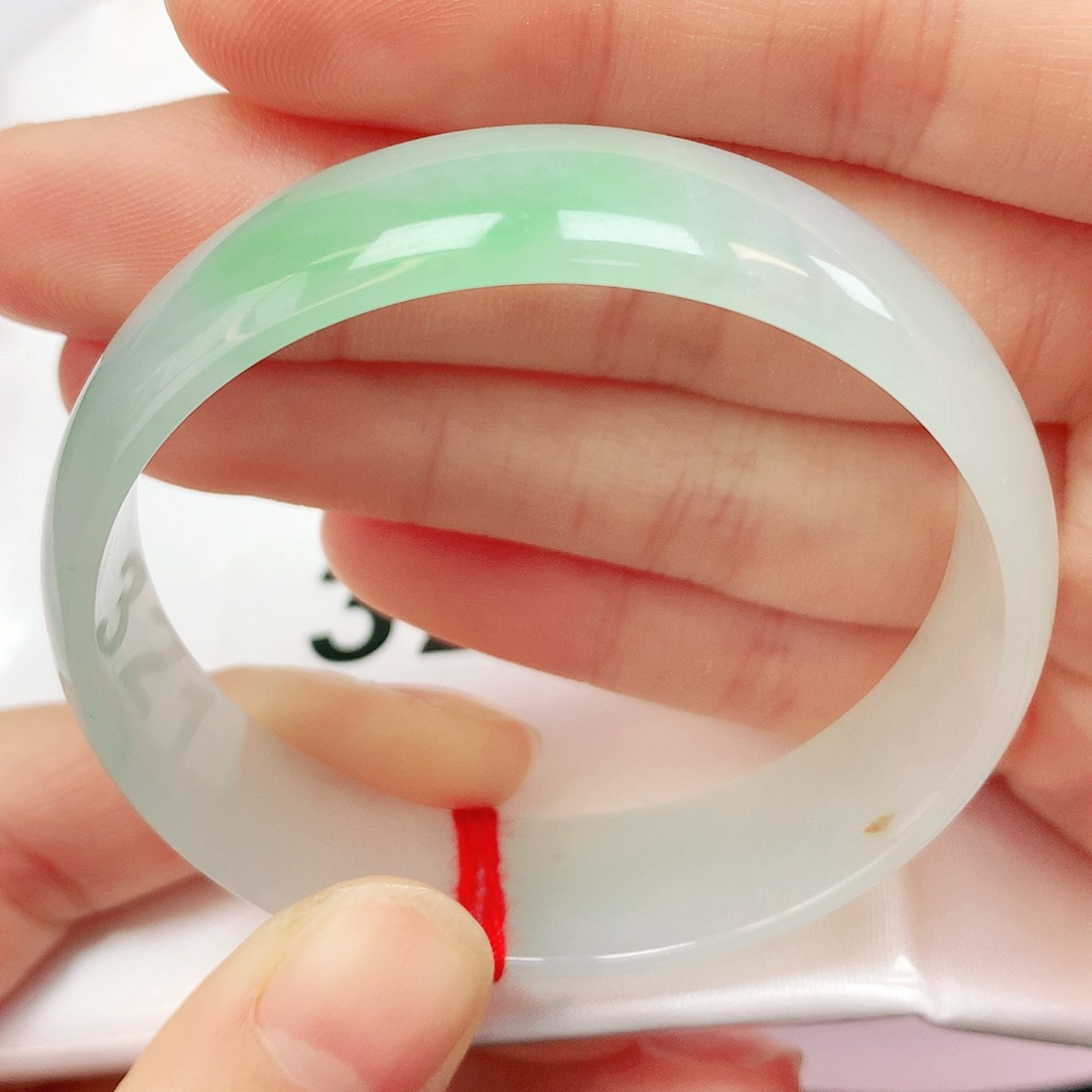 未镶嵌手镯翡翠翡翠手镯50