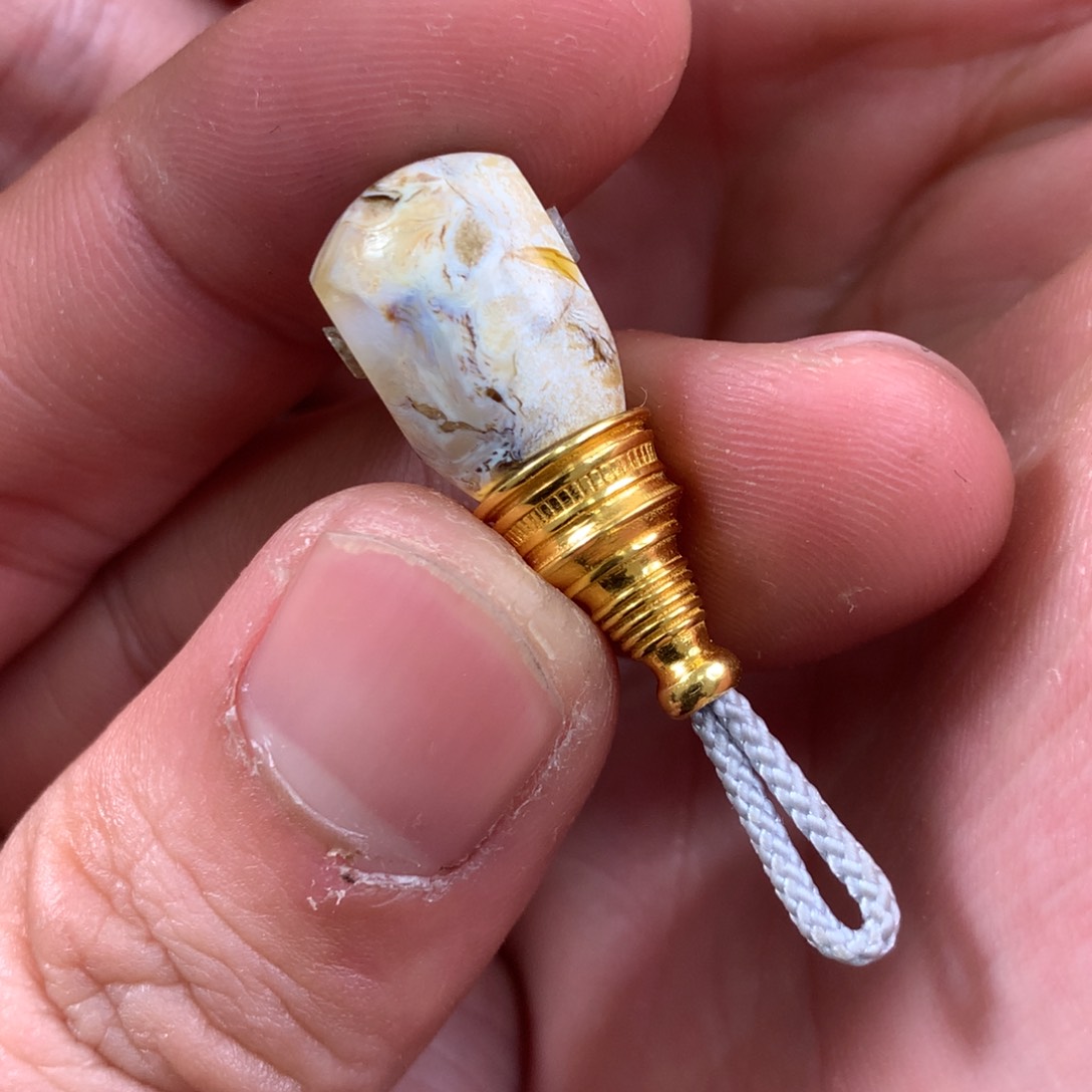 琥珀裸石未镶嵌分体三通