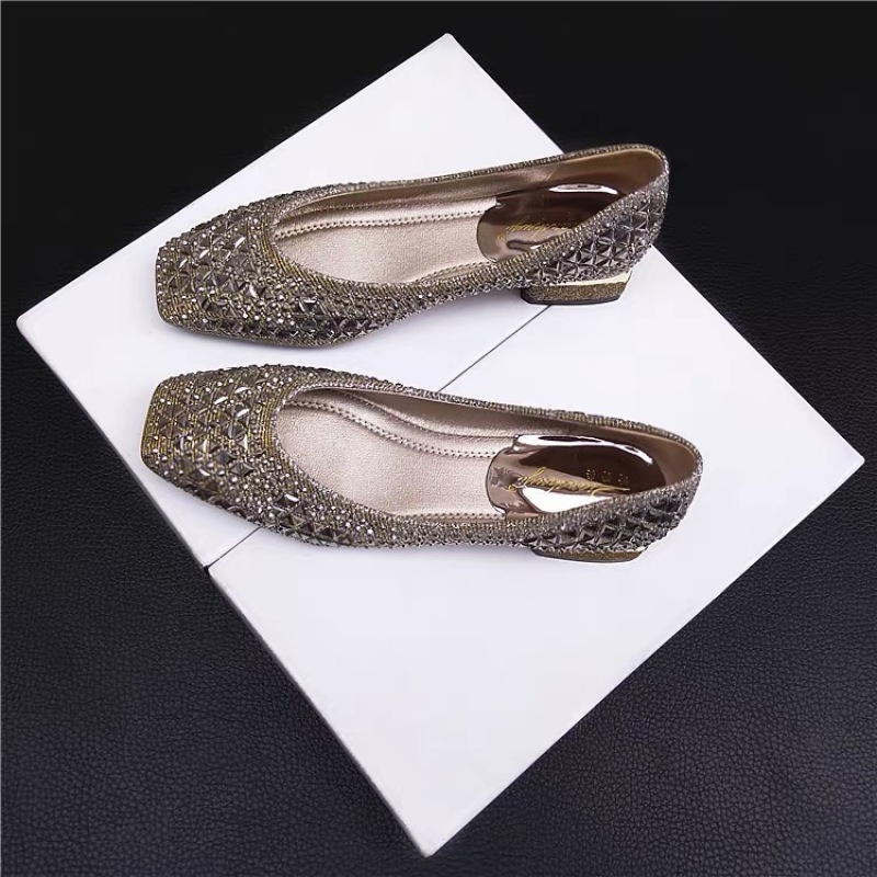 原版高品质方头粗跟单鞋法式2025新款水钻浅口平气质款软底中跟瓢