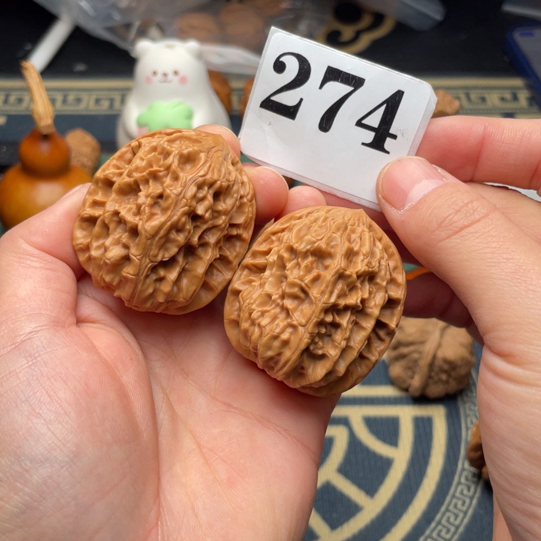 文玩核桃吊坠39鸡心274号