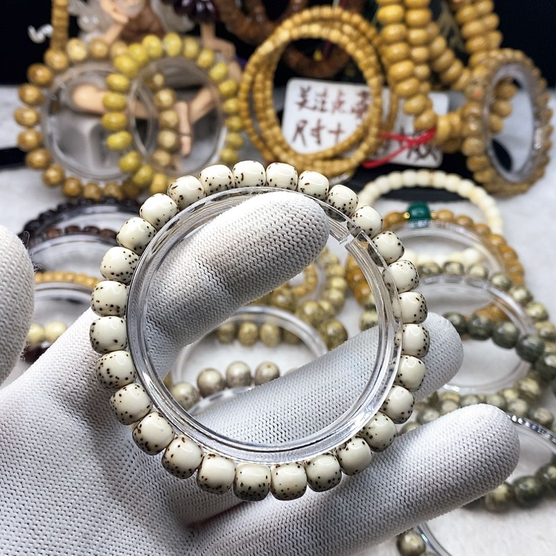 星月菩提手串臭****?河豚