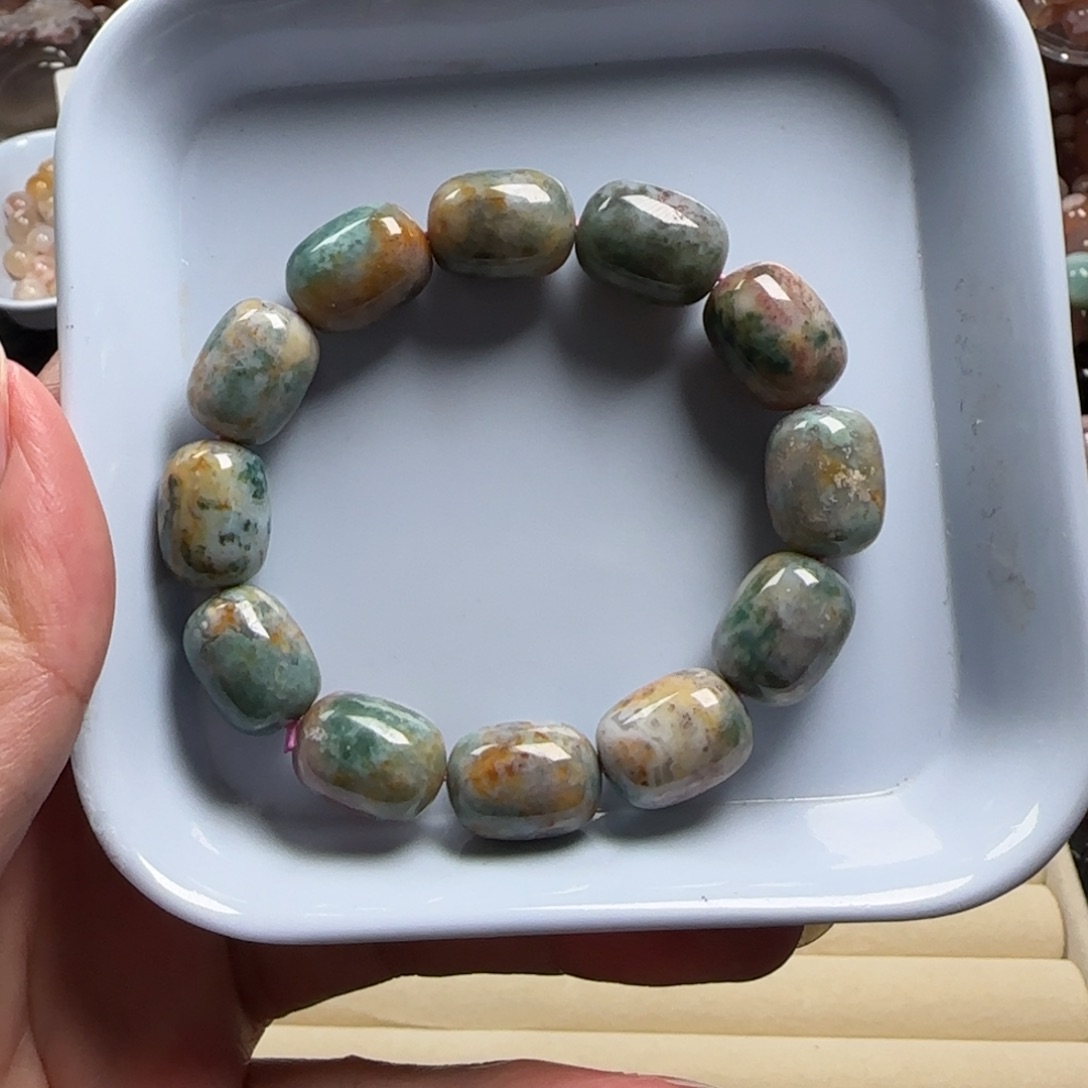 未镶嵌玛瑙/玉髓珠宝半成品