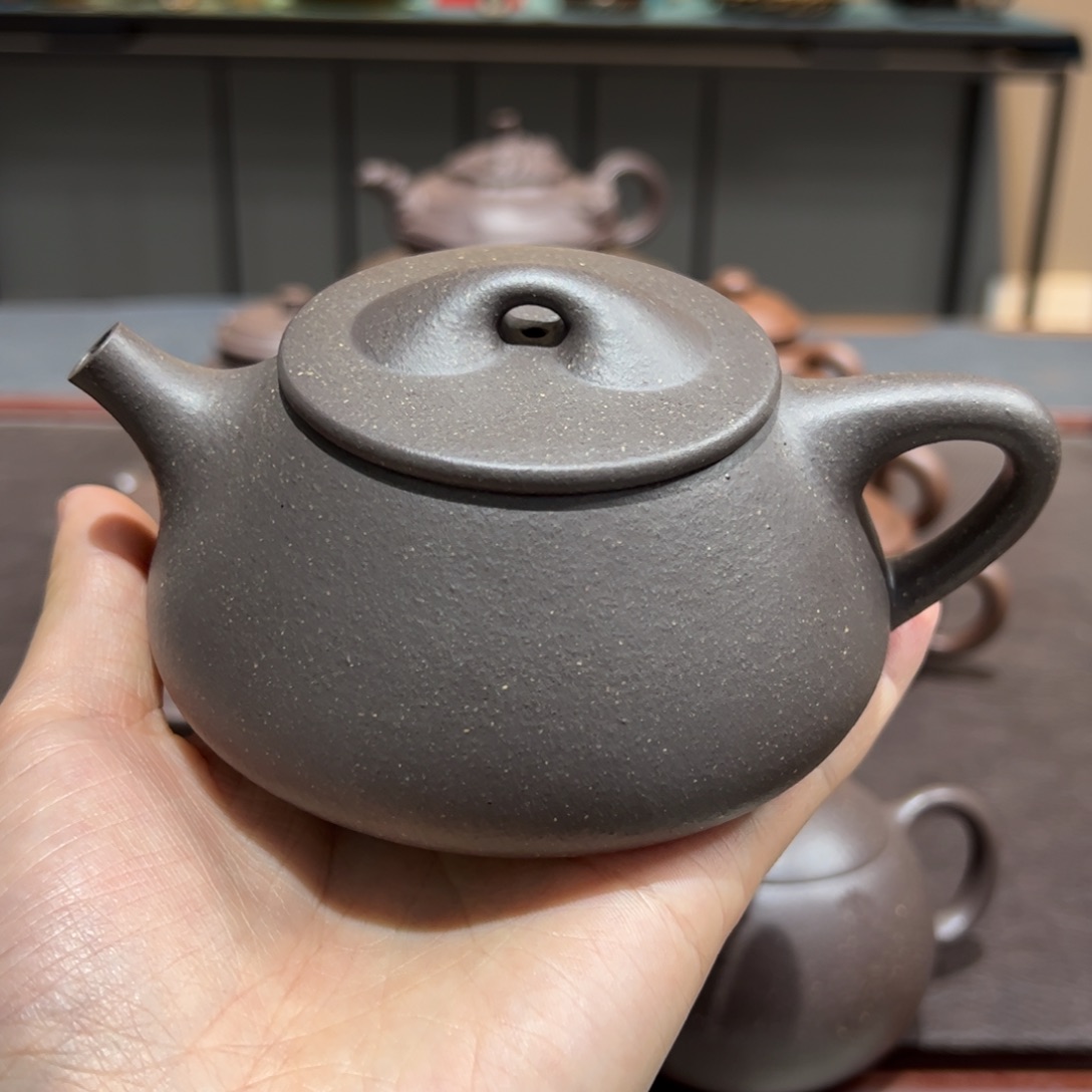 麥*宜兴紫砂壶泡茶喝