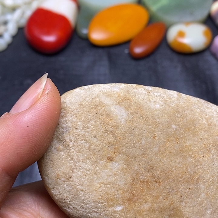 和田玉未镶嵌耳饰