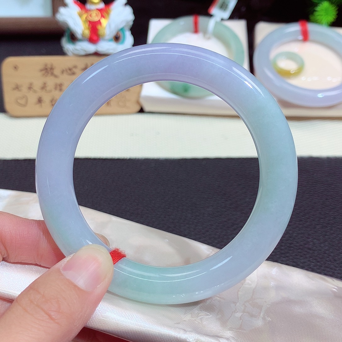 翡翠未镶嵌手镯1264