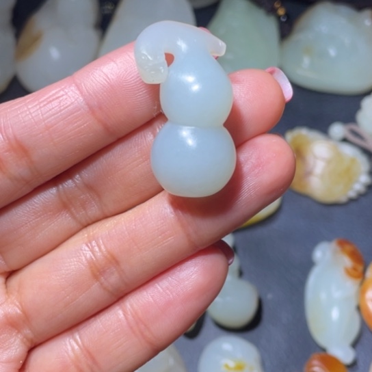 和田玉挂件未镶嵌