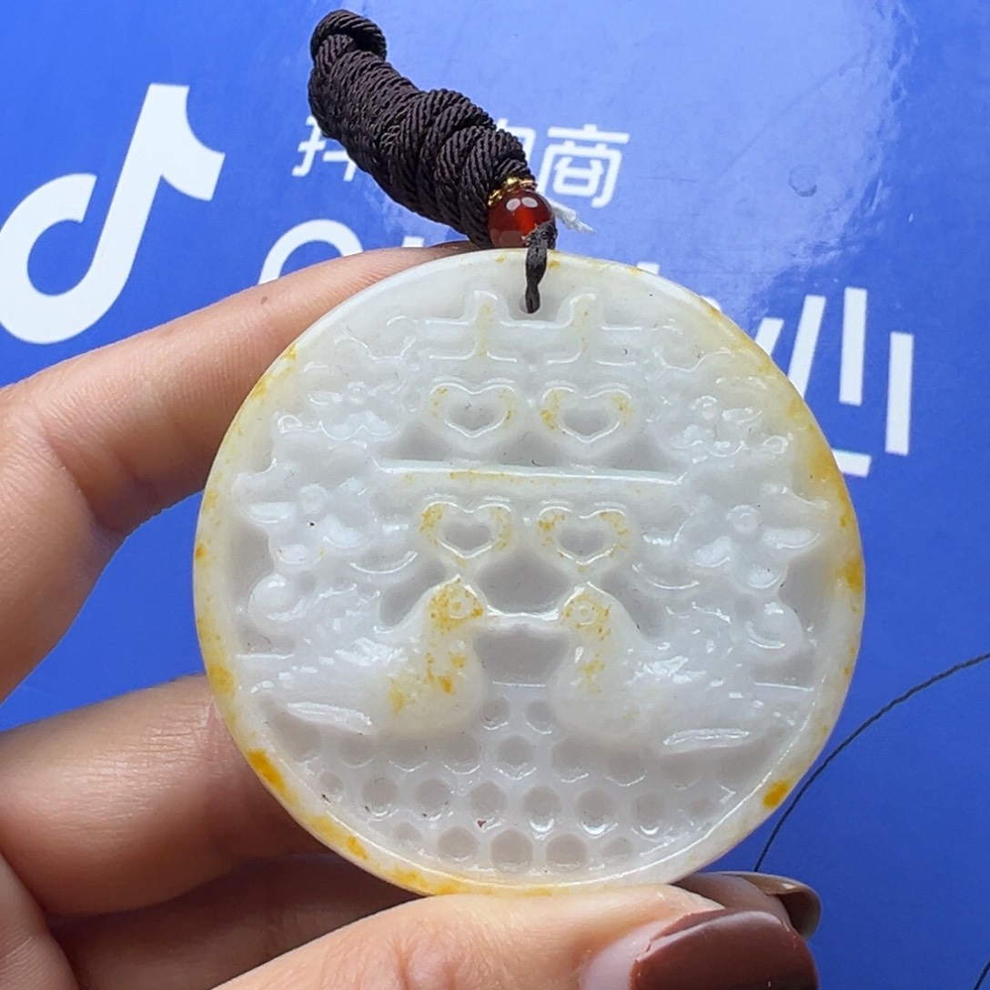 和田玉挂件未镶嵌