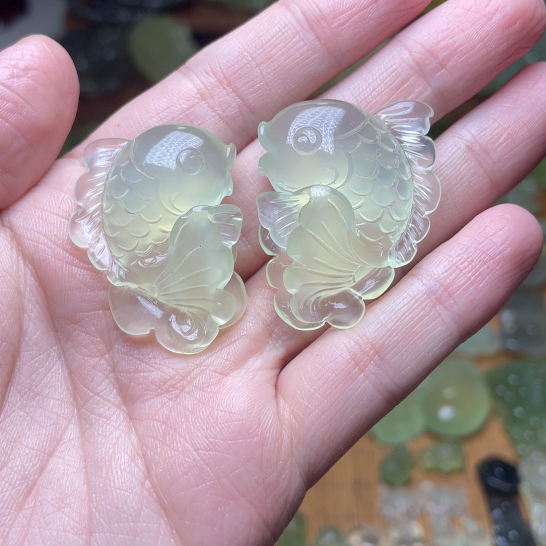 大***啊蛇纹石玉未镶嵌钥匙扣