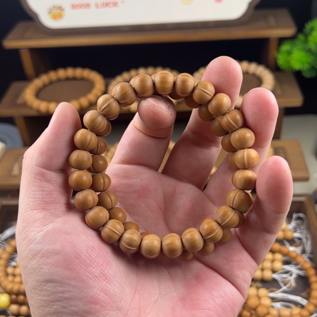 猴头核桃吊坠全品鲨鱼