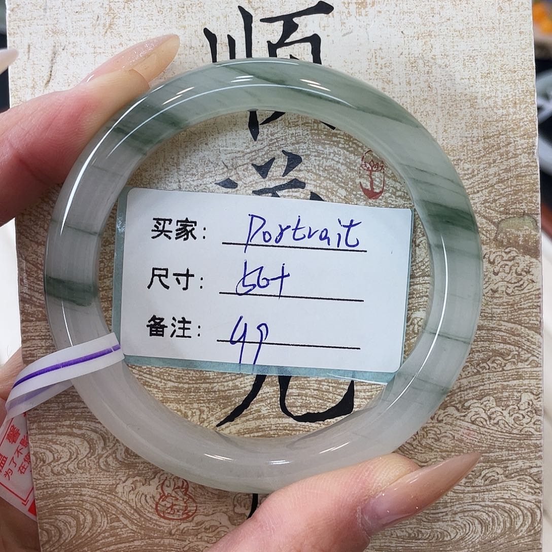 石英质玉未镶嵌手镯