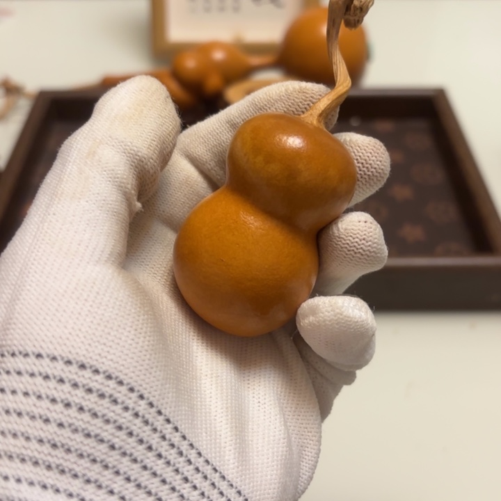 o***o天然手捻老皮葫芦