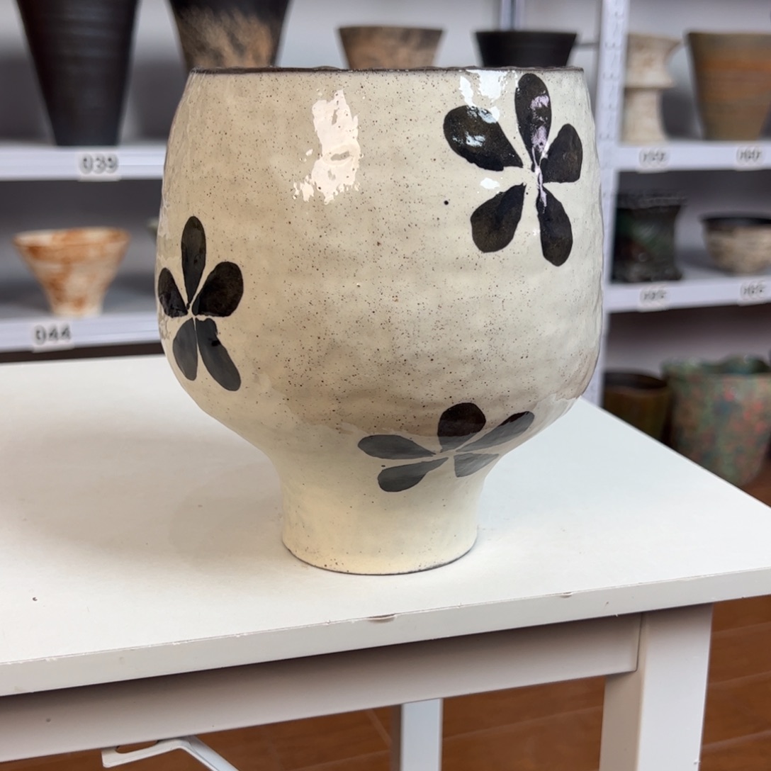 口径13高度18有孔