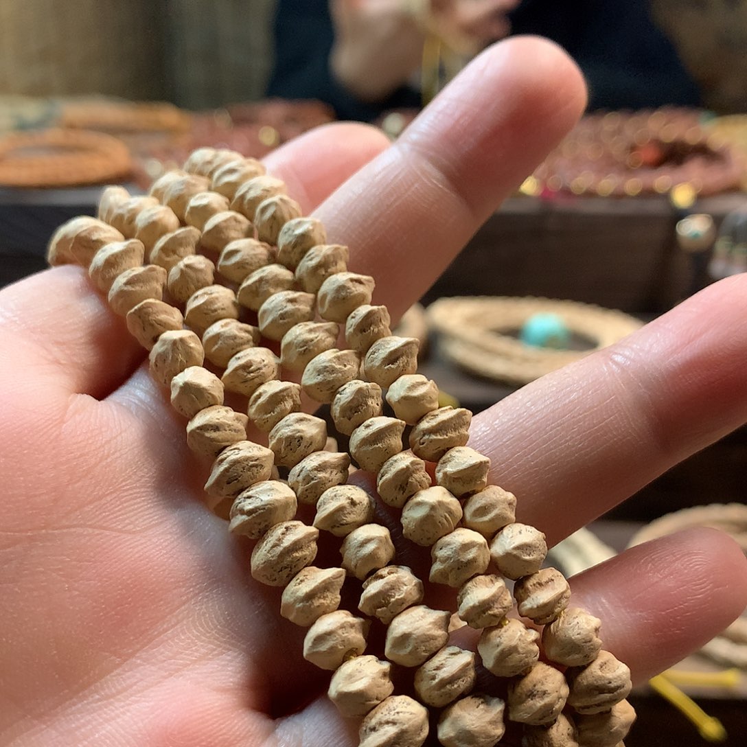 柏香籽/百香籽吊坠粉皮原桩横打