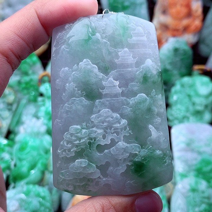 翡翠吊坠(不含链)未镶嵌