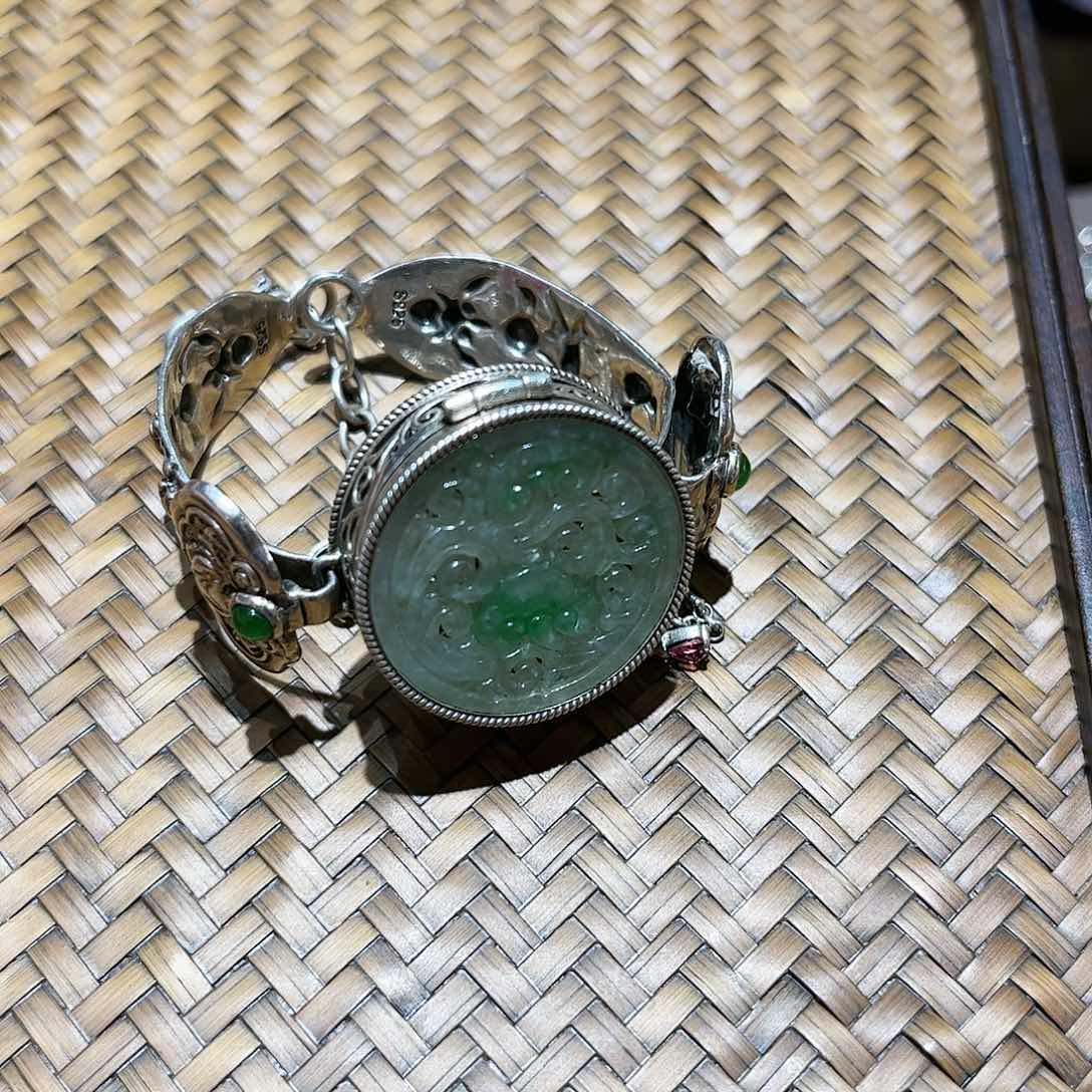 翡翠手链银S925镶嵌?**F个性十足时尚