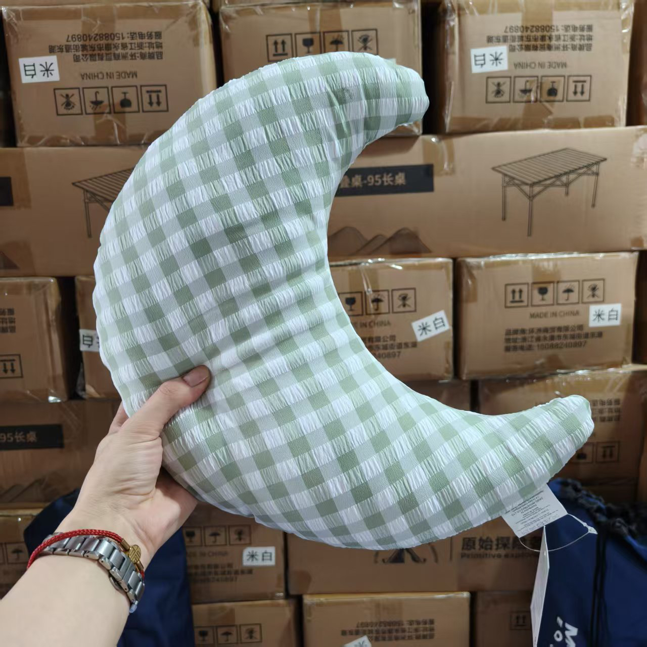 小月亮泡泡纱  装饰抱枕  不挑色  发2个