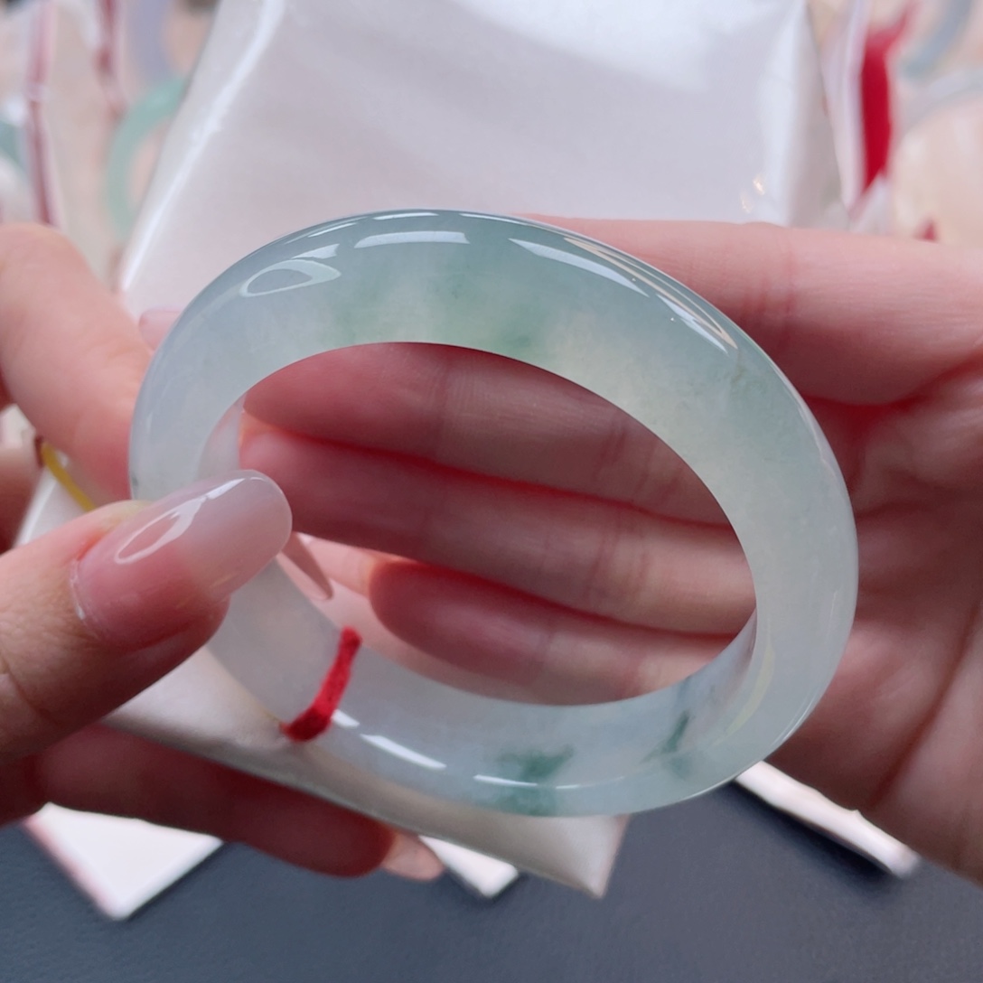 未镶嵌手镯翡翠55.9白茶清欢 恬静淡雅 泛光感十足29号