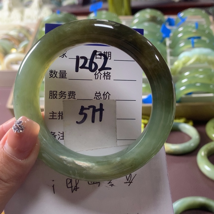 蛇纹石玉未镶嵌手镯1262