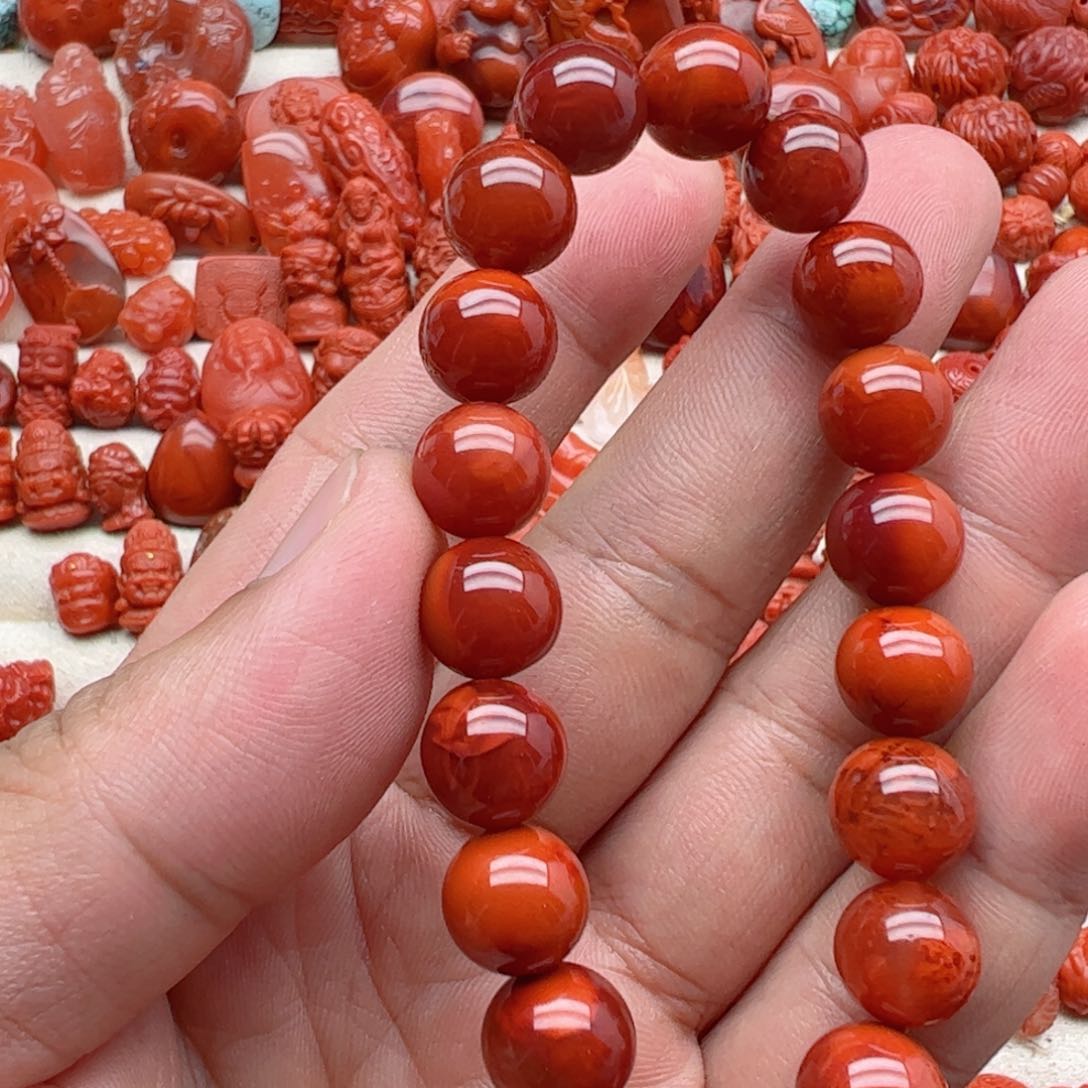 南红玛瑙配饰未镶嵌