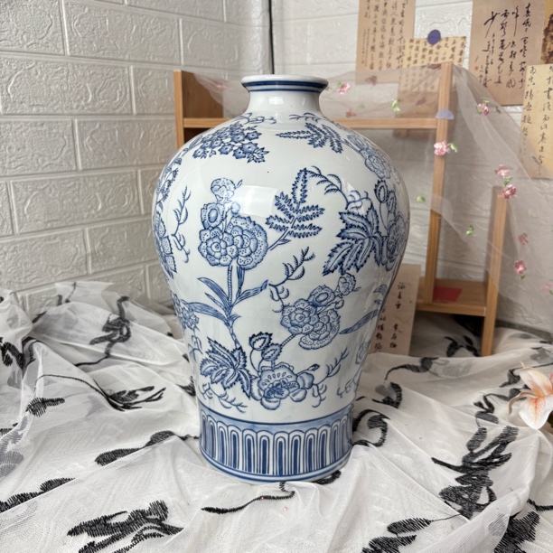 新家花瓶摆件客厅插花新中式美人瓶青花瓷轻奢高级感水培花瓶